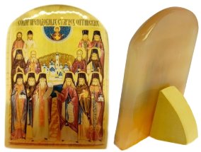 Икона из селенита с подставкой "Собор Преподобных Оптинских Старцев" 