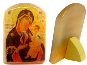 Икона из селенита "Грузинская икона Божией матери" 