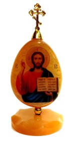 Икона из селенита яйцо на подставке с крестом &quot;Спаситель Иисус Христос&quot; 