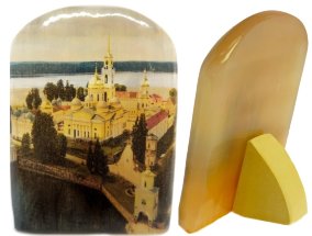 Икона из селенита с подставкой "Нило-Столобенский Монастырь" 